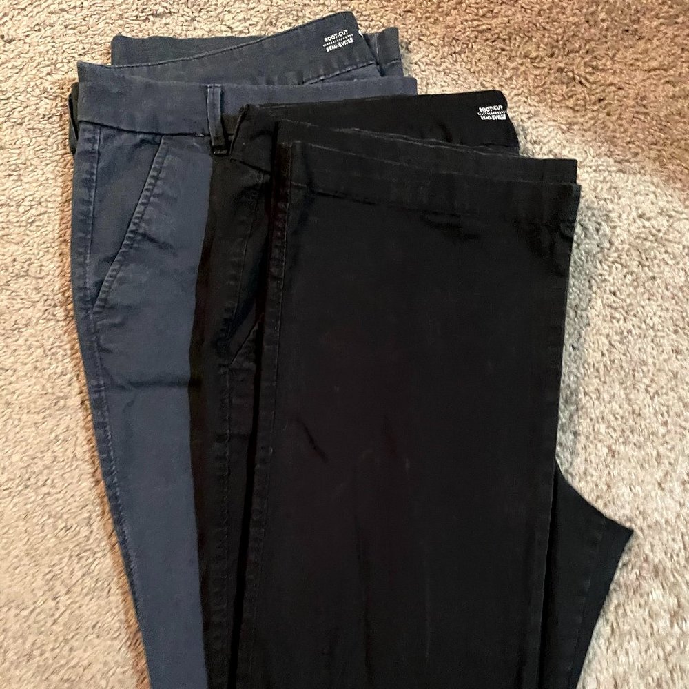 SALE! *3/$20* Navy Blue Old Navy Bootcut Pants